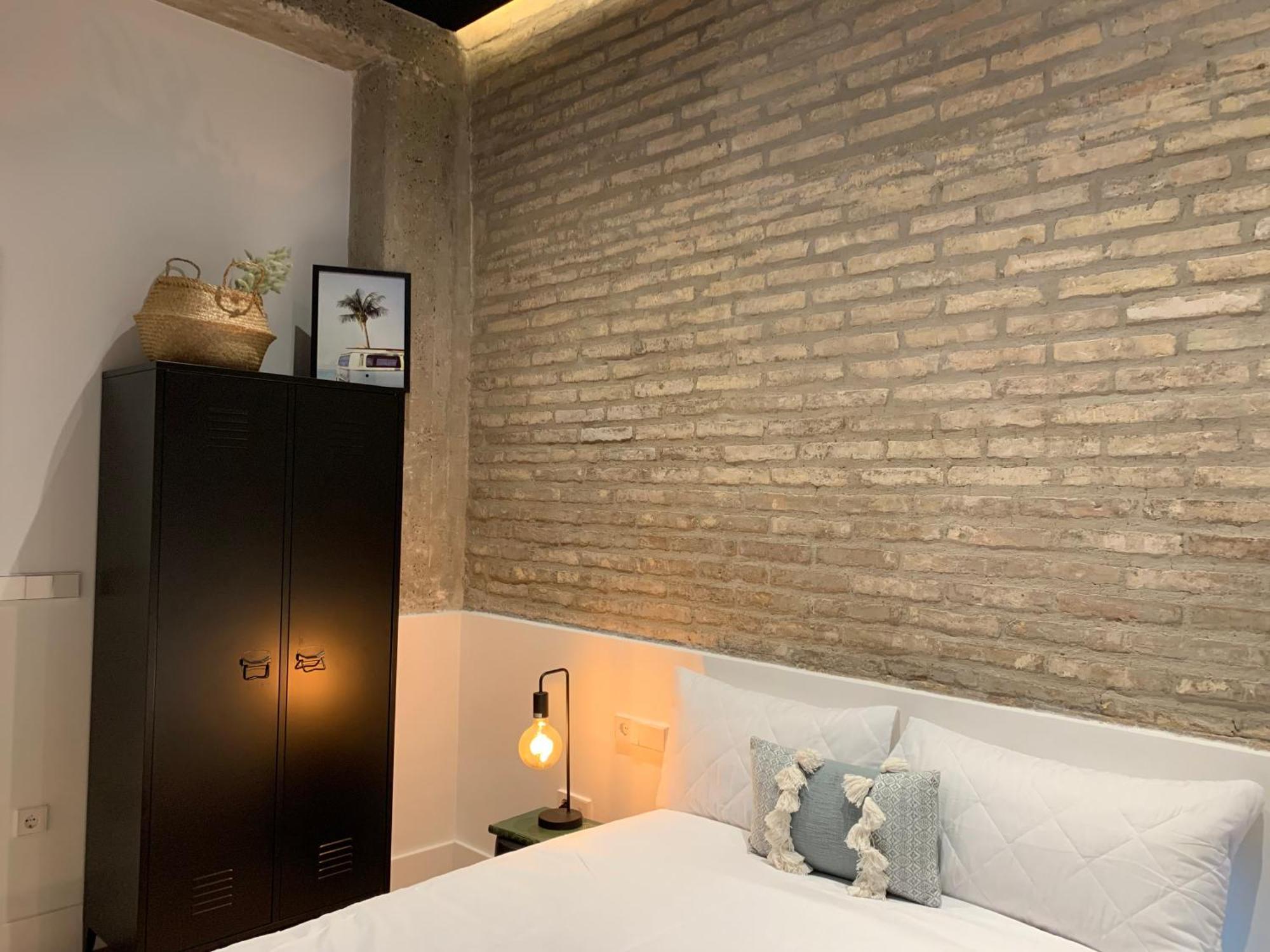 La Reina Beach Rooms Валенсия Экстерьер фото