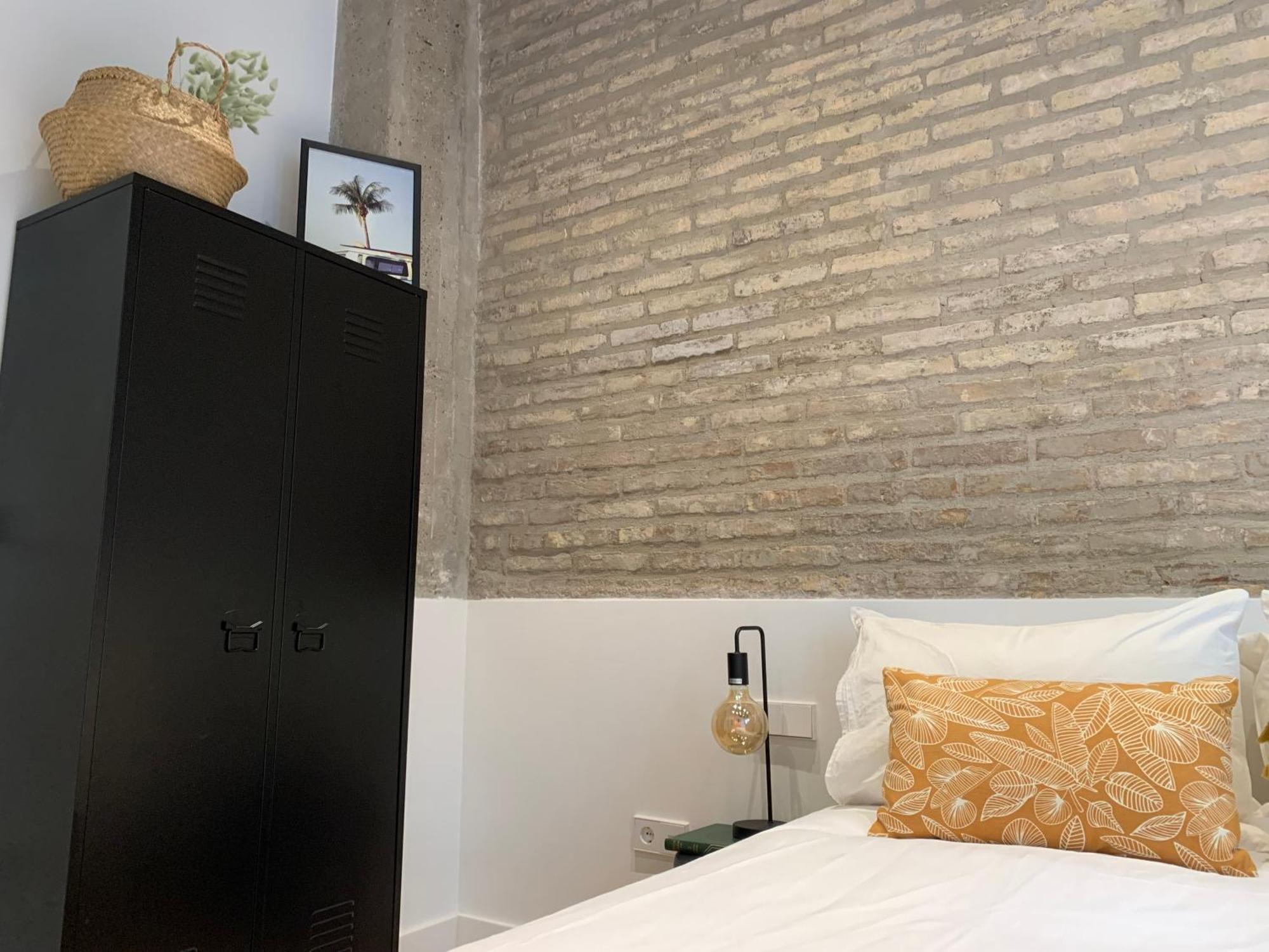 La Reina Beach Rooms Валенсия Экстерьер фото